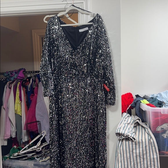 Dresses & Skirts - Ieena For Mac Duggal Size 20